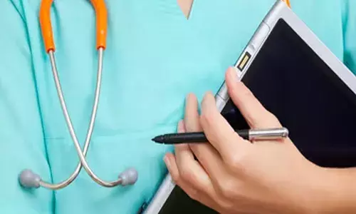 സൂപ്രണ്ടിന്റെ ശകാരം കേട്ട ഹെഡ് നേഴ്‌സ് കുഴഞ്ഞു വീണ്; തലയ്ക്ക് പരിക്കേറ്റ നഴ്‌സ് ആശുപത്രിയില്‍