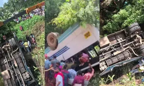 തിരുവമ്പാടി കെഎസ്ആർടിസി ബസ് അപകടം; മരിച്ചവർക്ക് 10 ലക്ഷം രൂപ നഷ്ടപരിഹാരം; പരിക്കേറ്റവരുടെ ചികിത്സാ ചെലവും സർക്കാർ ഏറ്റെടുക്കും