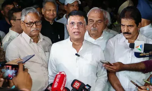 ഇലക്ട്രോണിക് വോട്ടിങ് മെഷീനുകളില്‍ കൃത്രിമത്വം നടന്നു; ഹരിയാനയില്‍ ഫലം മരവിപ്പിക്കണം; തെരഞ്ഞെടുപ്പ് കമ്മീഷന് പരാതി നല്‍കി കോണ്‍ഗ്രസ്; വിയോജിച്ച് ഇന്ത്യ മുന്നണിയിലെ സഖ്യ കക്ഷികള്‍