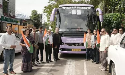 സ്പ്രിംഗര് നേച്ചര് ഇന്ത്യ റിസര്ച്ച് ടൂര് 2024 തിരുവനന്തപുരത്തെ സെന്റര് ഫോര് ഡെവലപ്മെന്റ് സ്റ്റഡീസില് എത്തി സ്പ്രിംഗര് നേച്ചര് ഇന്ത്യ റിസര്ച്ച് ടൂര് 2024 തിരുവനന്തപുരത്തെ സെന്റര് ഫോര് ഡെവലപ്മെന്റ് സ്റ്റഡീസില് എത്തി