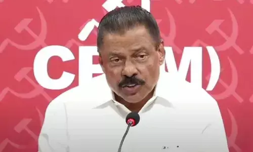 ലക്ഷങ്ങളെ അണിനിരത്താന്‍പോയ അന്‍വര്‍ ഇപ്പോള്‍ കേരളത്തിലുടനീളം അലയുന്നു; ഗവര്‍ണറെ ഉപയോഗിച്ച് കേരളത്തെ തകര്‍ക്കാന്‍ കേന്ദ്രം ശ്രമിക്കുന്നു; ഗവര്‍ണര്‍ തെറ്റായ പ്രചാരണം നടത്തുന്നുവെന്നും എം വി ഗോവിന്ദന്‍