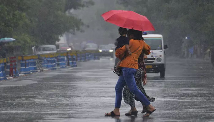 സംസ്ഥാനത്ത് നാലു ദിനസം ശക്തമായ മഴയ്ക്ക് സാധ്യത; ഇന്ന് ആറു ജില്ലകളില്‍ യെല്ലോ അലേര്‍ട്ട്