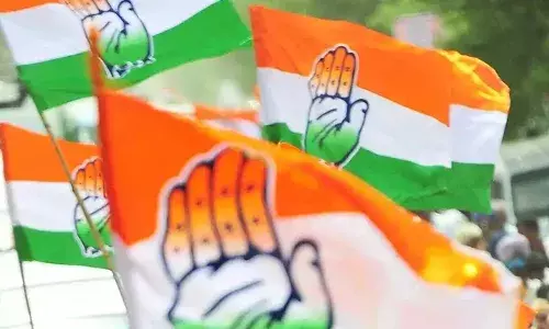 ശബരിമല: സര്‍ക്കാര്‍ ഭക്തരെ വിശ്വാസത്തിലെടുക്കുന്നില്ല; സ്‌പോട്ട് ബുക്കിങ് ഒഴിവാക്കുന്നതിലടക്കം ഗുരുതര വീഴ്ചയും അനാവശ്യ പിടിവാശിയും; സംസ്ഥാനത്ത് ആര്‍എസ്എസ് അജണ്ട നടപ്പിലാക്കുന്നതിനാണ് സിപിഎം ശ്രമിക്കുന്നതെന്നും കെപിസിസി