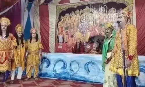 നരാത്രി ആഘോഷങ്ങളുടെ ഭാഗമായി ജയിലില്‍ രാംലീല; വാനര വേഷം കെട്ടിയ കൊടുംകുറ്റവാളികള്‍ ജയില്‍ ചാടി: ഹരിദ്വാറില്‍ ആറ് പോലിസ് ഉദ്യോഗസ്ഥര്‍ക്ക് സസ്‌പെന്‍ഷന്‍