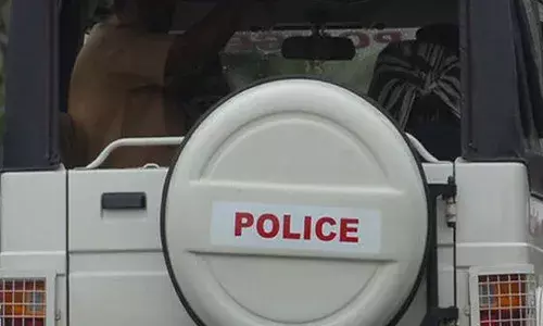 കലവൂരില്‍ വിജയദശമി ആഘോഷങ്ങള്‍ക്കിടെ പെണ്‍കുട്ടിയുടെ മുടിമുറിച്ചതായി പരാതി; കേസെടുത്ത് പോലിസ്