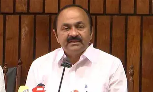 പതിനായിരം രൂപയുടെ സഹായം പോലും കിട്ടാത്തവര് മുണ്ടക്കൈയിലുണ്ട്; കേരളത്തോട് കേന്ദ്രം കാട്ടുന്നത് അവഗണന; ആരുടെയും തറവാട്ട് സ്വത്തല്ലല്ലോ പണം? ഉദ്യോഗസ്ഥ തലത്തിലെ മന്ദത മാറ്റണമെന്ന് പ്രതിപക്ഷ നേതാവ് പതിനായിരം രൂപയുടെ സഹായം പോലും കിട്ടാത്തവര് മുണ്ടക്കൈയിലുണ്ട്; കേരളത്തോട് കേന്ദ്രം കാട്ടുന്നത് അവഗണന; ആരുടെയും തറവാട്ട് സ്വത്തല്ലല്ലോ പണം? ഉദ്യോഗസ്ഥ തലത്തിലെ മന്ദത മാറ്റണമെന്ന് പ്രതിപക്ഷ നേതാവ്