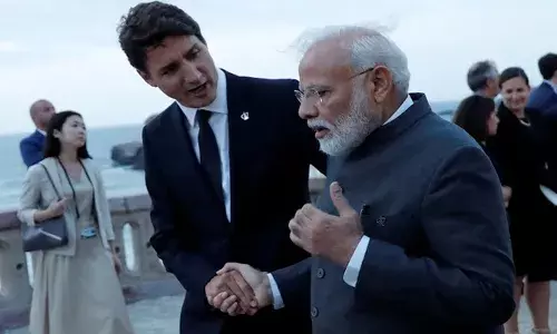 ജസ്റ്റിന്‍ ട്രൂഡോയുടെ ഇന്ത്യാ വിരോധം കയ്യിലിരിക്കട്ടെ! കാനഡയിലെ ഇന്ത്യന്‍ ഹൈക്കമ്മീഷണറെ കൊലക്കേസില്‍ പെടുത്താനുള്ള നീക്കത്തെ ശക്തമായി അപലപിച്ച് ഇന്ത്യ; ട്രൂഡോ സര്‍ക്കാര്‍ വോട്ടുബാങ്ക് രാഷ്ട്രീയ അജണ്ട നടപ്പിലാക്കുന്നു; ശക്തമായ ഭാഷയില്‍ ട്രൂഡോയ്ക്ക് വിദേശകാര്യ മന്ത്രാലയത്തിന്റെ മറുപടി