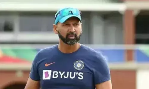 ഇന്ത്യൻ പ്രീമിയർ ലീഗ്; മുംബൈ ഇന്ത്യൻസിൻ്റെ ബൗളിംഗ് പരിശീലകനായി പരാസ് മാംബ്രെയെ നിയമിച്ചു