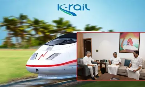 കെ റെയില്‍ പദ്ധതി പിണറായി സര്‍ക്കാര്‍ മറന്നെന്ന് കരുതിയോ? വീണ്ടും കേന്ദ്രത്തെ സമീപിച്ച് മുഖ്യമന്ത്രി; കേന്ദ്ര റെയില്‍വെ മന്ത്രി അശ്വനി വൈഷ്ണവുമായി കൂടിക്കാഴ്ച; ശബരിപാതയും ചര്‍ച്ചാവിഷയമായെന്ന് മന്ത്രി അബ്ദുറഹ്‌മാന്‍