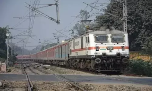 ഇനി മുതൽ മുൻകൂട്ടിയുള്ള ടിക്കറ്റ് ബുക്കിങ്ങ് 60 ദിവസം മുമ്പ് മാത്രം; ബുക്കിം​ഗ് നിയമത്തിൽ സുപ്രധാന മാറ്റവുമായി റെയിൽവെ; നവംബർ ഒന്ന് മുതൽ പ്രാബല്യത്തിൽ