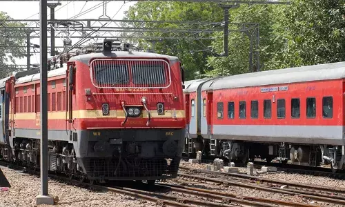 തീവണ്ടി റിസര്‍വേഷന്‍ ഇനി 60 ദിവസം മുന്‍പ് മാത്രം; നവംബര്‍ ഒന്നു മുതല്‍ പുതിയ മാറ്റം