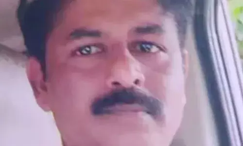 പാലക്കാട് ഓട്ടോ ഡ്രൈവർ തൂങ്ങി മരിച്ച നിലയിൽ; മൃതദേഹം കണ്ടെത്തിയത് വീട്ടിലെ കിടപ്പുമുറിയിൽ