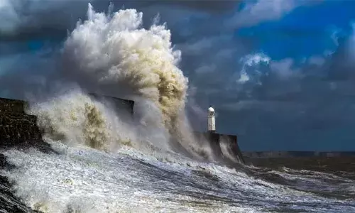 ആഷ്‌ലി കൊടുങ്കാറ്റ് സ്‌കോട്ട്‌ലാന്‍ഡിലെത്തി; മുന്‍കരുതലുകള്‍ എടുത്ത് സ്‌കോട്ട്‌ലാന്‍ഡ്; കൊടുങ്കാറ്റ് ആദ്യമെത്തിയത് അയര്‍ലന്‍ഡില്‍