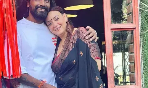 നൃത്തസംവിധായകന്‍ റെമോ ഡിസൂസയും ഭാര്യയും ചേര്‍ന്ന് 11.96 കോടി രൂപ തട്ടിയതായി പരാതി; യഥാര്‍ത്ഥ വസ്തുതകള്‍ പുറത്തുവരും മുന്‍പ് അഭ്യൂഹങ്ങള്‍ പ്രചരിപ്പിക്കരുതെന്ന് ദമ്പതികള്‍