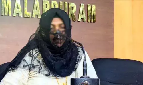 പോലീസ് ചമഞ്ഞ് മോശംപെരുമാറ്റം; അറസ്റ്റിലായ യുവാവിനെതിരായ കേസ് പിന്‍വലിച്ച് യുവതി; കേസ് പിന്‍വലിച്ചത് കുടുംബത്തെ ഓര്‍ത്തെന്ന് യുവതി