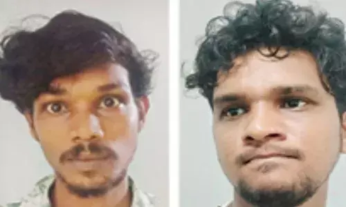 ഓട്ടോറിക്ഷാ ഡ്രൈവറോട് 50 രൂപ ചോദിച്ചെത്തി; പണമില്ലെന്ന് പറഞ്ഞതോടെ പോക്കറ്റില്‍ നിന്നും പഴ്‌സും ഫോണും തട്ടിയെടുത്തു: യുവാക്കള്‍ അറസ്റ്റില്‍