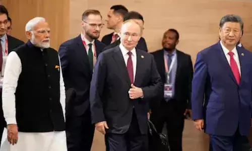 യുദ്ധമല്ല പരിഹാരം, സംഭാഷണവും നയതന്ത്രവുമാണ് വേണ്ടത്; യുക്രെയിന്‍ -റഷ്യ യുദ്ധത്തിന്റെ പശ്ചാത്തലത്തില്‍ ലോകം നേരിടുന്ന വെല്ലുവിളികള്‍ക്ക് പരിഹാരനിര്‍ദ്ദേശവുമായി ബ്രിക്‌സ് ഉച്ചകോടിയില്‍ നരേന്ദ്ര മോദിയുടെ ഉജ്ജ്വല പ്രസംഗം; ഭീകരവാദത്തിന് എതിരായ പോരാട്ടത്തില്‍ ഇരട്ടത്താപ്പ് പാടില്ലെന്നും യുഎന്‍ സുരക്ഷാസമിതിയില്‍ കാലോചിത പരിഷ്‌കാരം വേണമെന്നും പ്രധാനമന്ത്രി