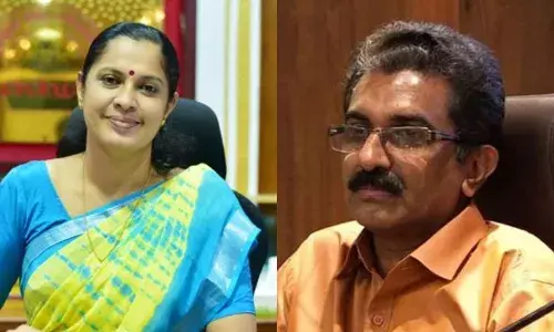 നവീന്‍ ബാബുവിന് എതിരെ രണ്ടുപരാതി കിട്ടി; കിട്ടിയാല്‍ മിണ്ടാതിരിക്കണോ? പരസ്യപ്രതികരണം അഴിമതിക്ക് എതിരായ സന്ദേശം; ദിവ്യക്ക് എതിരായ ആരോപണങ്ങളില്‍പലതും കെട്ടുകഥകള്‍; പ്രതിപക്ഷത്തിനും മാധ്യമങ്ങള്‍ക്കും അജണ്ടകള്‍; തലശേരി കോടതിയില്‍ ദിവ്യയുടെ മുന്‍കൂര്‍ ജാമ്യാപേക്ഷയില്‍ ശക്തമായ വാദങ്ങള്‍ ഉന്നയിച്ച് പ്രതിഭാഗം അഭിഭാഷകന്‍ പി വിശ്വന്‍