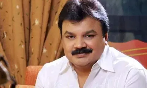 അമ്മയില്‍ ചേരാന്‍ അഡ്ജസ്റ്റ്‌മെന്റ്; ഇടവേള ബാബുവിന് എതിരെ ജൂനിയര്‍ ആര്‍ട്ടിസ്റ്റിന്റെ പരാതിയില്‍ എടുത്ത കേസിന് താത്കാലിക സ്റ്റേ