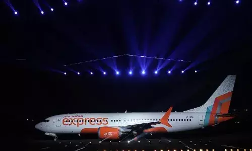 ആഭ്യന്തര റൂട്ടുകളില് 1606 രൂപ മുതലുള്ള ടിക്കറ്റുമായി എയര് ഇന്ത്യ എക്സ്പ്രസില് ഫ്ളാഷ് സെയില് ആഭ്യന്തര റൂട്ടുകളില് 1606 രൂപ മുതലുള്ള ടിക്കറ്റുമായി എയര് ഇന്ത്യ എക്സ്പ്രസില് ഫ്ളാഷ് സെയില്