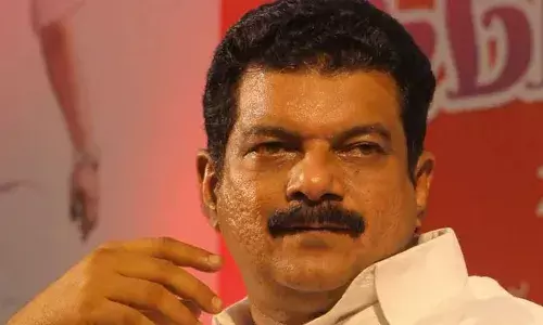 ചേലക്കരയില്‍ സീറ്റു കിട്ടും; ജയിച്ച് മന്ത്രിയാകാം; എകെ ബാലന്റെ സീറ്റുമോഹം പൊളിഞ്ഞു; മുട്ടിനു നല്ല വേദനയുണ്ട്.... കുഴമ്പിട്ട് ഇനി കുറെനാള്‍ ഇരിക്കട്ടെ എന്നും പരിഹസിച്ച് അന്‍വര്‍