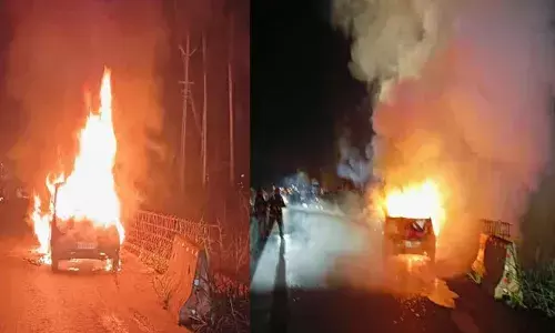 കൊയിലാണ്ടി പൊയില്‍ക്കാവില്‍ ഓടിക്കൊണ്ടിരുന്ന കാറിനു തീ പിടിച്ചു; യാത്രക്കാര്‍ രക്ഷപ്പെട്ടത് തലനാരിഴയ്ക്ക്: തീ അണച്ചത് അഗ്നിരക്ഷാ സേന എത്തി