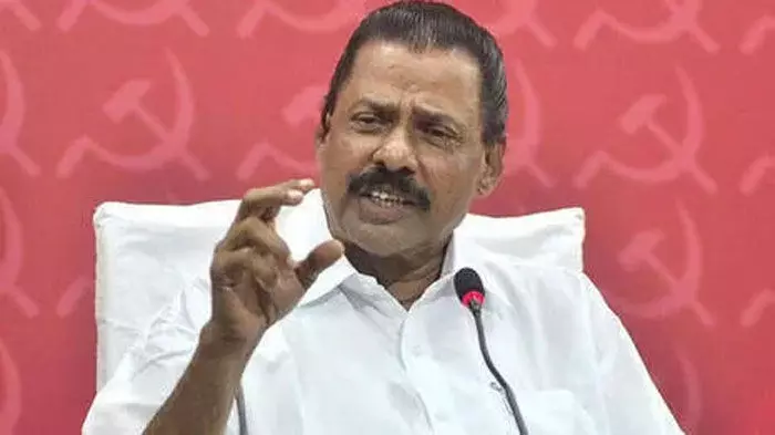 ആഭ്യന്തര വിഷയമായതിനാല് സംഘടനയ്ക്കുളളില് ആലോചിക്കും; എഡിഎം നവീന് ബാബുവിന്റെ കുടുംബത്തിനൊപ്പമാണ് പാര്ട്ടി; പിപി ദിവ്യയ്ക്കെതിരെ സിപിഎം നടപടി എടുക്കും ആഭ്യന്തര വിഷയമായതിനാല് സംഘടനയ്ക്കുളളില് ആലോചിക്കും; എഡിഎം നവീന് ബാബുവിന്റെ കുടുംബത്തിനൊപ്പമാണ് പാര്ട്ടി; പിപി ദിവ്യയ്ക്കെതിരെ സിപിഎം നടപടി എടുക്കും