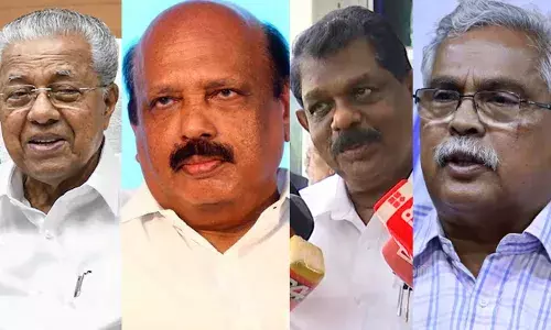 കൂറുമാറ്റത്തിന് നൂറ് കോടി കോഴ; സിറ്റിങ് ജഡ്ജി അന്വേഷിക്കണമെന്ന് തോമസ് കെ തോമസ്; അതിശക്തമായ നടപടി വേണമെന്ന് ഇടതുമുന്നണിയില്‍ പൊതുവികാരം; പ്രതികരിക്കാതെ മുഖ്യമന്ത്രി
