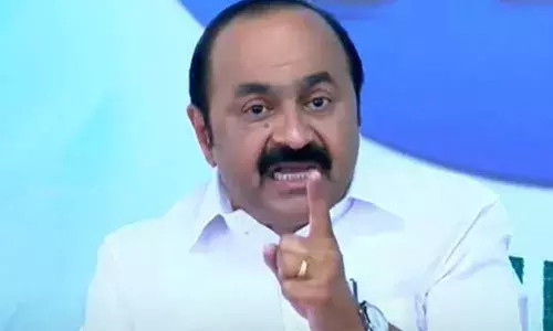 സുരേഷ് ഗോപിയെ രക്ഷകന്റെ വേഷം കെട്ടിച്ച് പൂരം കലക്കി; കേസെടുത്താല്‍ ഒന്നാം പ്രതി മുഖ്യമന്ത്രിയാകും; വെടിക്കെട്ട് മാത്രമല്ല, പല ചടങ്ങുകളും വൈകിപ്പിച്ചു; വിവാദത്തില്‍ എല്‍ഡിഎഫില്‍ അഭിപ്രായ ഭിന്നതയെന്ന് വി ഡി സതീശന്‍