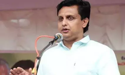 ഉറക്കത്തിൽ പോലും ബിജെപിക്കെതിരെ പറയാതിരിക്കാൻ സുധാകരനും കോൺഗ്രസ് നേതാക്കളും ഗുളിക കഴിക്കുന്നു; പാലക്കാട് ബിജെപിയെ ഉയർത്തുന്നത് കോൺഗ്രസാണ്; കെ സുധാകരനെ പരിഹസിച്ച് മന്ത്രി മുഹമ്മദ് റിയാസ്