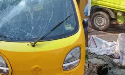 നിയന്ത്രണം തെറ്റിയ പിക്കപ്പ് ലോറിയിടിച്ച് അപകടം; രണ്ട് തൊഴിലുറപ്പ് തൊഴിലാളികൾ മരിച്ചു; ഒരാൾക്ക് പരിക്ക്; സംഭവം കണ്ണൂരിൽ