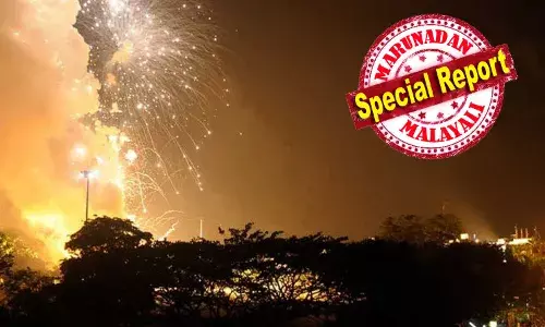 മാഗസിനും ഫയര്‍ലൈനും തമ്മില്‍ 200 മീറ്റര്‍ അകലം, വെടിക്കെട്ട് നടത്തുന്നവര്‍ക്ക് ഫ്‌ളൂറസന്റ് യൂണിഫോം: വെടിക്കെട്ട് നിയന്ത്രണത്തിന് ഭേദഗതികളുമായി കേന്ദ്രം കൊണ്ടുവന്ന വിജ്ഞാപനം എന്താണ്?