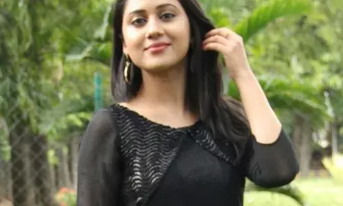 മിയ ജോര്‍ജിനെതിരെ 2 കോടിയുടെ മാനനഷ്ട കേസ് എന്ന വാര്‍ത്ത: വാര്‍ത്ത അറിയുന്നത് സമൂഹ മാധ്യമങ്ങളിലൂടെ: നിയമ നടപടി ഉണ്ടെന്ന് എന്നെ ആരും അറിയിച്ചിട്ടില്ല: പ്രതികരിച്ച് മിയ