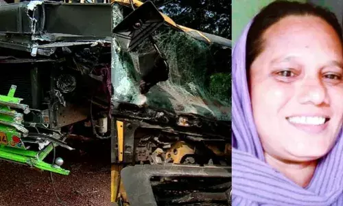 കൊച്ചിയിൽ ബസും ലോറിയും തമ്മിൽ കൂട്ടിയിടിച്ച് ഉണ്ടായ അപകടം; ബസ് ഡ്രൈവർക്കെതിരെ പോലീസ് കേസെടുത്തു