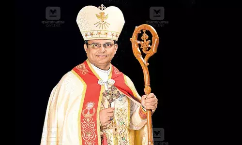 ആര്‍ച്ച്ബിഷപ് മാര്‍ തോമസ് തറയിലിന്റെ സ്ഥാനാരോഹണം ഇന്ന്; ചങ്ങനാശേരി മെത്രാപ്പൊലീത്തന്‍ പള്ളിയില്‍ നടക്കുന്ന ചടങ്ങില്‍ ആര്‍ച്ച് ബിഷപ് മാര്‍ റാഫേല്‍ തട്ടില്‍ മുഖ്യകാര്‍മികനാകും