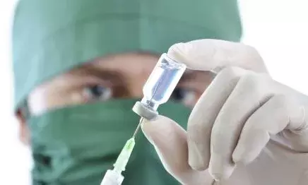 അമിത അളവില്‍ അനസ്‌തേഷ്യ കുത്തിവെച്ച് ഭാര്യയെ കൊലപ്പെടുത്തി; പിന്നാലെ ആത്മഹത്യയെന്ന് വരുത്തിത്തീർക്കാൻ ശ്രമം; കേസിൽ നഴ്‌സിനെയും ഭർത്താവിനെയും പോലീസ് അറസ്റ്റ് ചെയ്തു