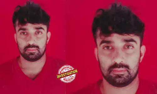 കള്ളനോട്ട് നല്‍കിയ കേസില്‍ ജാമ്യം കിട്ടി പുറത്തിറങ്ങിയത് ഒരുമാസം മുന്‍പ്; സസ്‌പെന്‍ഷനിലായ അധ്യാപകന്‍ വീണ്ടും 17 ലക്ഷത്തിന്റെ കള്ളനോട്ടുമായി പിടിയില്‍; ഈങ്ങാപ്പുഴ സ്വദേശി പിടിയിലാകുന്നത് രണ്ടാം തവണ