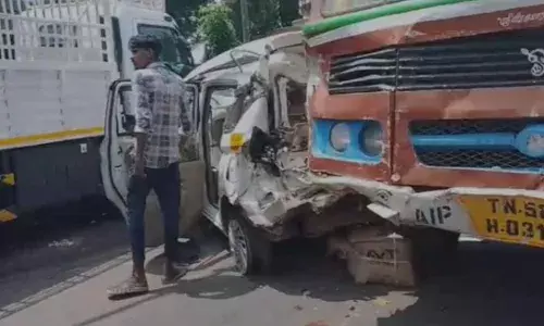 തിരുവനന്തപുരത്ത് നാഷണൽ പെർമിറ്റ് ലോറിയുടെ നിയന്ത്രണം നഷ്ടമായി അപകടം; ആറു വാഹനങ്ങൾ കൂട്ടിയിടിച്ചു; 15 പേർക്ക് പരിക്ക്
