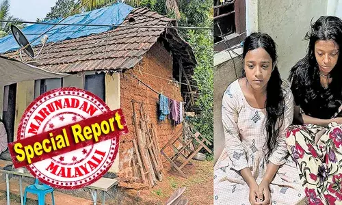 ഒരു മാസത്തെ ഇടവേളയില്‍ വിധി തട്ടിയെടുത്തത് എല്ലാമെല്ലാം ആയിരുന്നവരെ; ഒറ്റമുറി വീട്ടില്‍ ഒറ്റപ്പെട്ട് രണ്ടു പെണ്‍കുട്ടികള്‍:  ഭക്ഷണത്തിനും വിദ്യാഭ്യാസത്തിനുമുള്ള വഴിയടഞ്ഞതോടെ വാടിത്തളര്‍ന്ന് മീനാക്ഷിയും ശ്രീലക്ഷ്മിയും