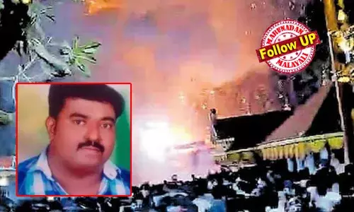 നീലേശ്വരം വെടിക്കെട്ട് അപകടം: പൊള്ളലേറ്റ് ചികിത്സയിലായിരുന്ന യുവാവ് മരിച്ചു; മരണമടഞ്ഞത് നാല്‍പത് ശതമാനത്തിലേറെ പൊള്ളലേറ്റ് വെന്റിലേറ്ററിലായിരുന്ന ചോയ്യങ്കോട് കിണാവൂര്‍ സ്വദേശി സന്ദീപ്; അന്ത്യം ശനിയാഴ്ച വൈകിട്ടോടെ