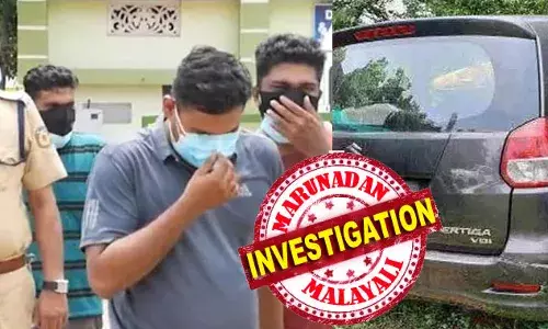 സ്വിച്ചിട്ടാല്‍ കള്ളപ്പണം പൊങ്ങി വരുന്ന കാറുകള്‍; ലോറിയിലും കള്ള അറകള്‍; മോഷ്ടിച്ചവര്‍ പഞ്ചനക്ഷത്ര സൗകര്യങ്ങളില്‍ അടിച്ചു തിമിര്‍ത്തു; ഭര്‍ത്താവ് നല്‍കിയ 10 ലക്ഷം കളവ് മുതലില്‍ ഒന്‍പത് ലക്ഷവും ഉമ്മൂമ്മയ്ക്ക് നല്‍കിയ ജിന്‍ഷയുടെ സ്‌നേഹം! ആ 10 വാഹനങ്ങളെ കുറ്റപത്രത്തില്‍ ഒഴിവാക്കിയ പോലീസ് കരുതല്‍; ഇനി കുരുക്കാകുക ധര്‍മരാജന്റെ അതിമോഹ ഹര്‍ജി