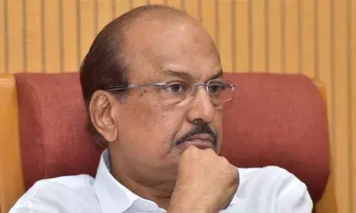 പാലക്കാട്ടെ പാതിരാറെയ്ഡ് സിപിഎം-ബിജെപി നാടകം; പരാജയഭീതിയില്‍ തെരഞ്ഞെടുപ്പ് അട്ടിമറിക്കാന്‍ ശ്രമം; തോല്‍ക്കുമെന്ന് ഭയന്ന് എന്ത് തോന്ന്യവാസവും ചെയ്യാമെന്നാണോ? രൂക്ഷ വിമര്‍ശനവുമായി പി കെ കുഞ്ഞാലിക്കുട്ടി