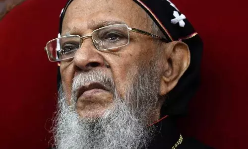 മോര്‍ ബസേലിയോസ് തോമസ് പ്രഥമന്‍ ബാവയുടെ ദീപ്ത സ്മരണക്കുമുന്പില്‍ ആദരാഞ്ജലികള്‍ അര്‍പ്പിച്ചു ഐ പി എല്‍