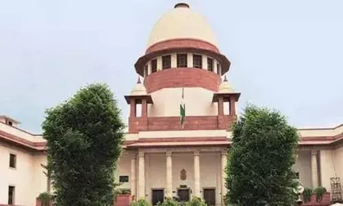 എല്‍എംവി ലൈസന്‍സ് ഉള്ളവര്‍ക്ക് ഭാരവാഹനങ്ങള്‍ ഓടിക്കാം; ഉത്തരവുമായി സുപ്രീംകോടതി