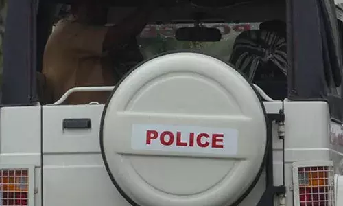 ആറാംക്ലാസ് വിദ്യാര്‍ഥിയുടെ വയറ്റില്‍ ചൂരല് കൊണ്ട് അടിച്ച് അധ്യാപകന്‍; രക്ഷിതാക്കളുടെ പരാതിയില്‍ കേസെടുത്ത് പോലിസ്