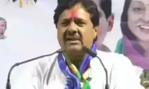 അവിവാഹിതരായ എല്ലാ പുരുഷന്മാരുടേയും വിവാഹം നടത്തും;  ജീവിക്കാനുള്ള മാര്‍ഗവും ഉറപ്പുനല്‍കുന്നു ; വ്യത്യസ്തമായ വാഗ്ദാനവുമായി മഹാരാഷ്ട്രയിലെ സ്ഥാനാര്‍ത്ഥി