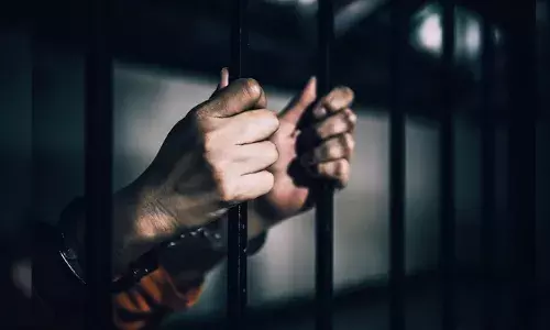 വീട്ടില്‍ അതിക്രമിച്ചുകയറി പതിനാറുകാരിയെ പീഡിപ്പിച്ച കേസ്; പ്രതിക്ക് 32 വര്‍ഷം കഠിനതടവും പിഴയും