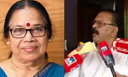 കുറച്ചുദിവസമായി അവള്‍ ജയിലില്‍ കിടക്കുന്നു; ജാമ്യം അനുവദിച്ചത് സന്തോഷകരം;  ദിവ്യയ്ക്ക് നീതി ലഭിക്കണമെന്നും പി കെ ശ്രീമതി; നവീന്‍ ബാബുവിന്റേത് ആത്മഹത്യയല്ല, ഗൂഢാലോചന സംശയിക്കുന്നുവെന്ന് സി ഐ ടി യു നേതാവ് മലയാലപ്പുഴ മോഹനന്‍