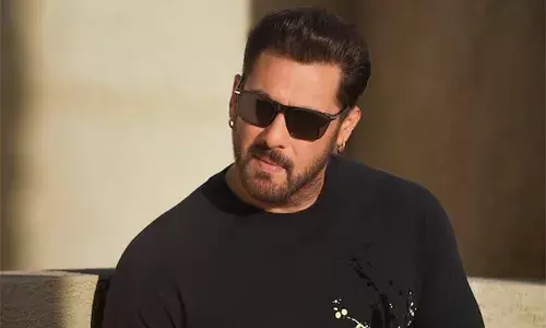 ബോളിവുഡ് താരം സല്‍മാന്‍ ഖാന് വീണ്ടും വധഭീഷണി; ഇക്കുറി ഭീഷണി എത്തിയത് പാട്ടിലെ വരികളുടെ പേരില്‍; സന്ദേശം എത്തിയത് മുംബൈ പോലീസിന്റെ വാട്‌സ്ആപ്പ് നമ്പറിലേക്ക്