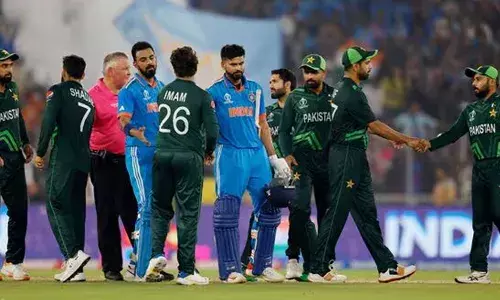 ഇന്ത്യയുടെ മത്സരങ്ങള്‍ എല്ലാം ലാഹോറില്‍ നടത്താമെന്ന വാഗ്ദാനവും തള്ളി;  സുരക്ഷാ കാരണങ്ങളാല്‍ ചാംപ്യന്‍സ് ട്രോഫിക്കായി ഇന്ത്യന്‍ ടീം പാകിസ്ഥാനിലേക്കില്ല; ദുബായില്‍ മത്സരം സംഘടിപ്പിക്കണമെന്ന് ബിസിസിഐ